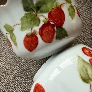 2 dessert cups Cherry Patterned